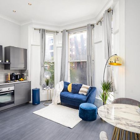 Kensington Modern Apartment 伦敦 外观 照片