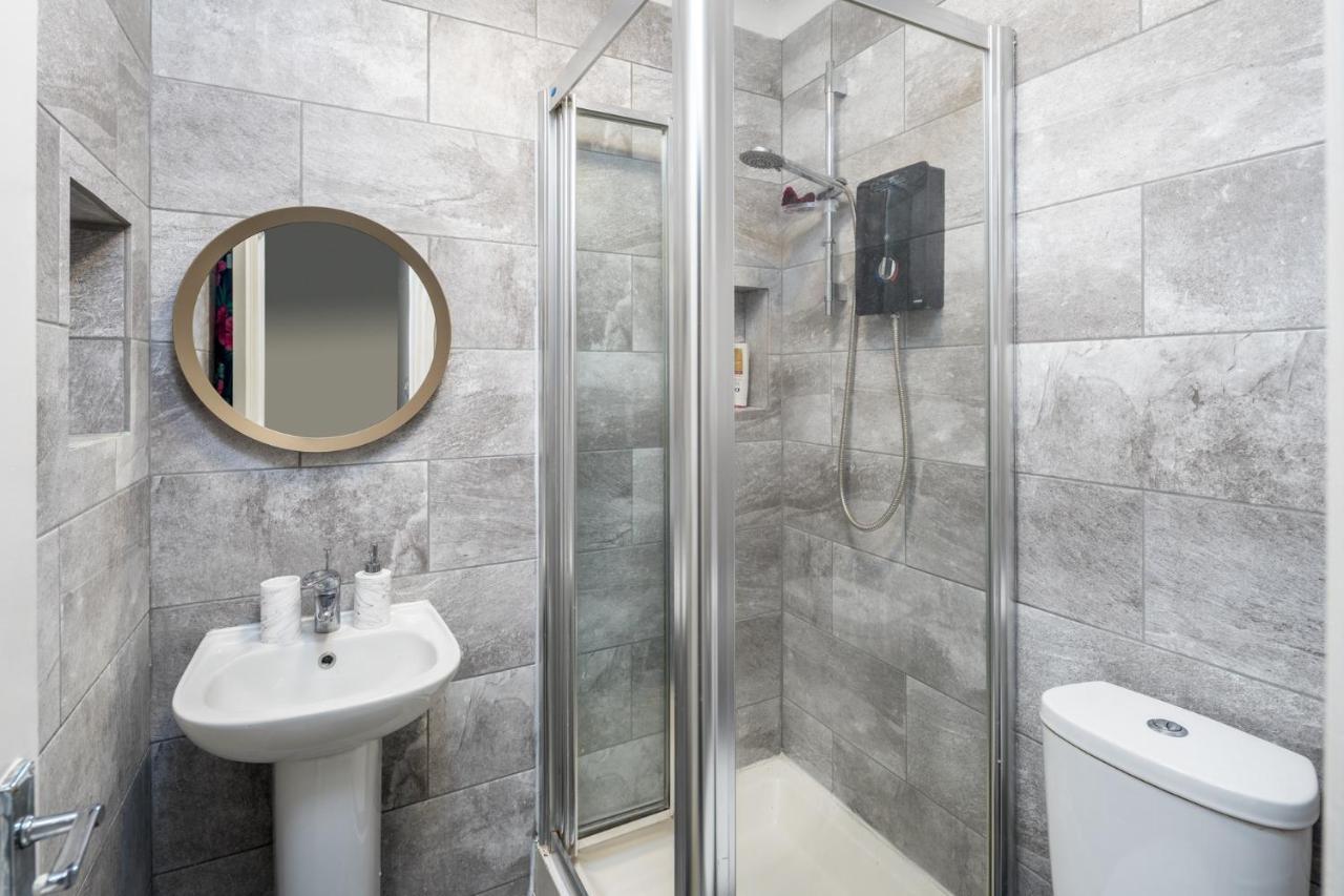 Kensington Modern Apartment 伦敦 外观 照片